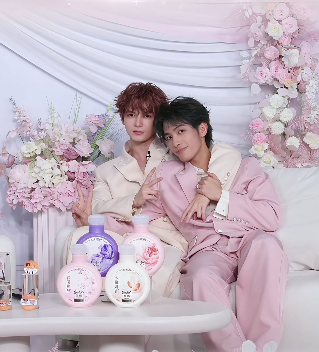 Pcydks11's tweet photo. Pasangan pengantin ini😙

#XiZhao https://t.co/ZMaZrn6R0F