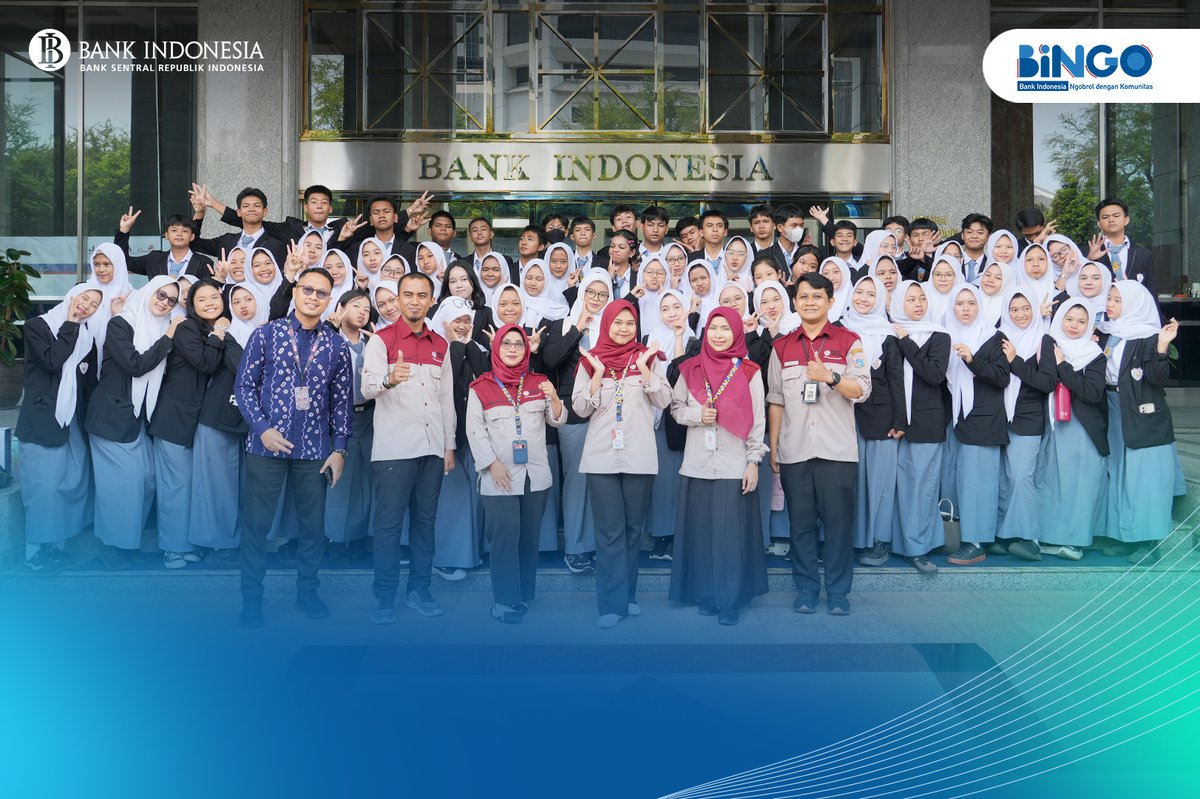 bank_indonesia's tweet photo. #SobatRupiah, terima kasih kepada seluruh peserta yang telah ikut meramaikan kegiatan Bank Indonesia Ngobrol bareng Komunitas (BINGO) hari ini! 🎓

Semoga ilmu yang didapatkan dapat menambah wawasan mengenai peran Bank Indonesia dan pentingnya menjaga stabilitas ekonomi bersama.

Nah, Sobat juga jangan sampai ketinggalan ya! Yuk ajak komunitas, kampus, atau sekolahmu untuk ngobrol langsung mengenai ekonomi bersama Bank Indonesia!

Langsung daftarkan komunitas atau kampusmu di sini 👇
https://t.co/sLkVE3JFVB