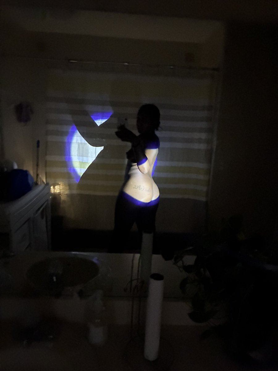 GlossyLilBby's tweet photo. Double full moon hoe #Kisses #NSFW #GoonToMe #Orlando #Miami #LasVegas #Philly #SpoilMe #BigBooty #SoftAss #Ebony #FemDom #FemSub #FeetWorship #BowDownToMe #BeMySexSlave https://t.co/36iHUOKwle