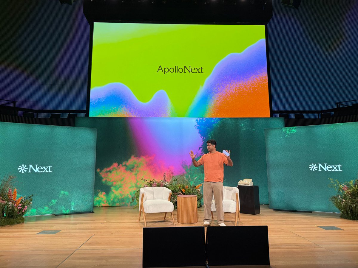 useapolloio's tweet photo. 👀👀👀 #ApolloNext26 https://t.co/tzp30r5rjR