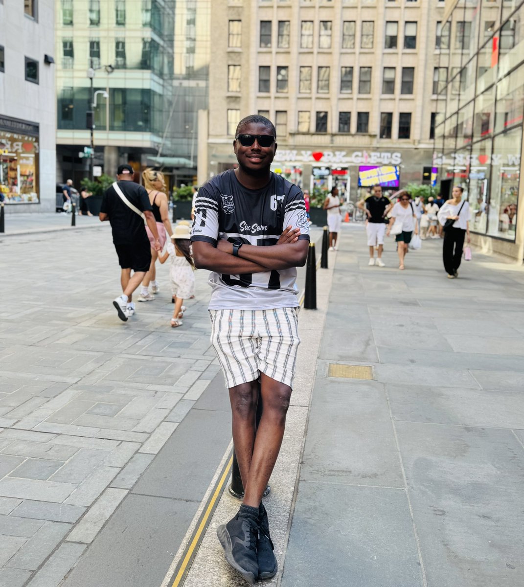 Ifwal95's tweet photo. Two years ago today, I made this post announcing my move to the United States! 🇺🇸

This week marks my 2nd anniversary of living and working in America! ❤️

Two years ago, we voluntarily left our comfortable life in the Netherlands 🇳🇱 for America 🇺🇸.

I had a good engineering job, owned a home, enjoyed 40 days of annual leave, and had access to affordable healthcare.

Yet, I still pushed for an internal transfer to the US 🇺🇸.

People sometimes ask me: WHY? 😂

Well, after two years of living and working in America, I think I can finally give a proper answer.

Here’s why I moved, what America has taught me, what I miss about Europe, and whether I would do it all over again.

From 🇳🇬 to 🇩🇪 to 🇳🇱 and now 🇺🇸.

Let’s talk about it! 🧵👇