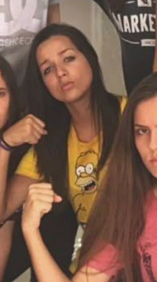 ImLampzz's tweet photo. E essa rebelde aqui? https://t.co/WXwR9Nq23l
