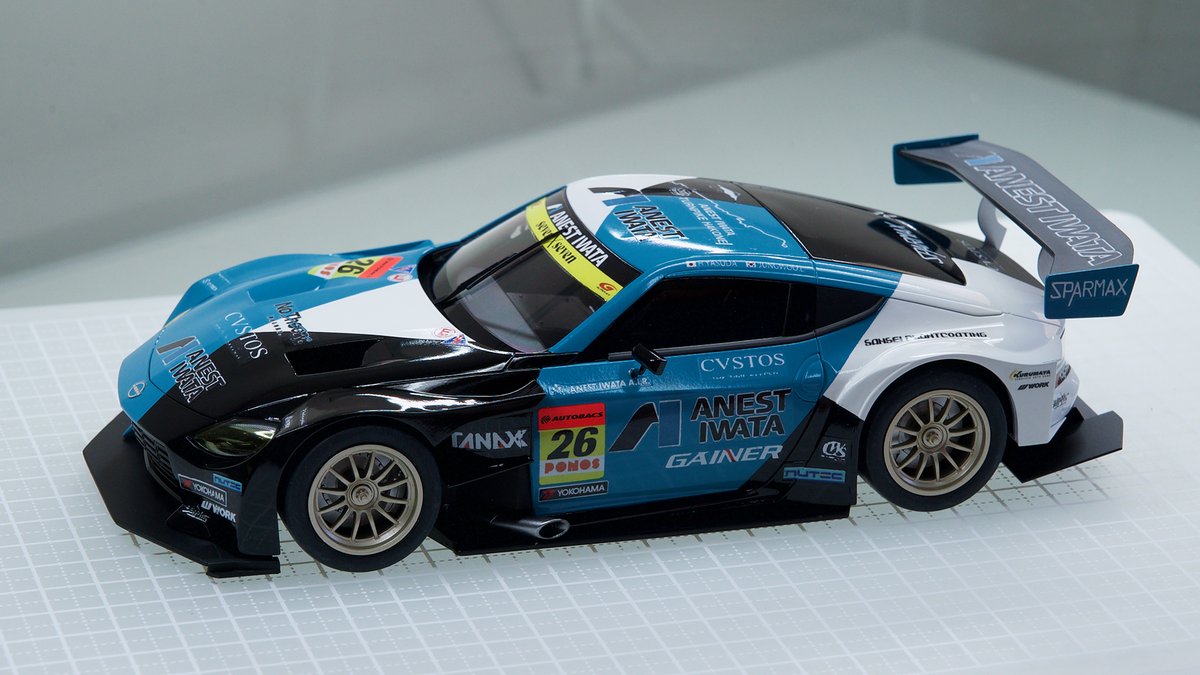 crazy_clouds's tweet photo. 完成👍
SUPER GT GT300クラスのANEST IWATA RacingのGAINER ZをタミヤRZ34から作りました。完全再現を目指したものではなく、納期の関係で、時間がかかりそうだったり失敗するリスクのあるところは省略してます。まあそれらしいものができたのではないかと。 https://t.co/58Wuwtw6KU