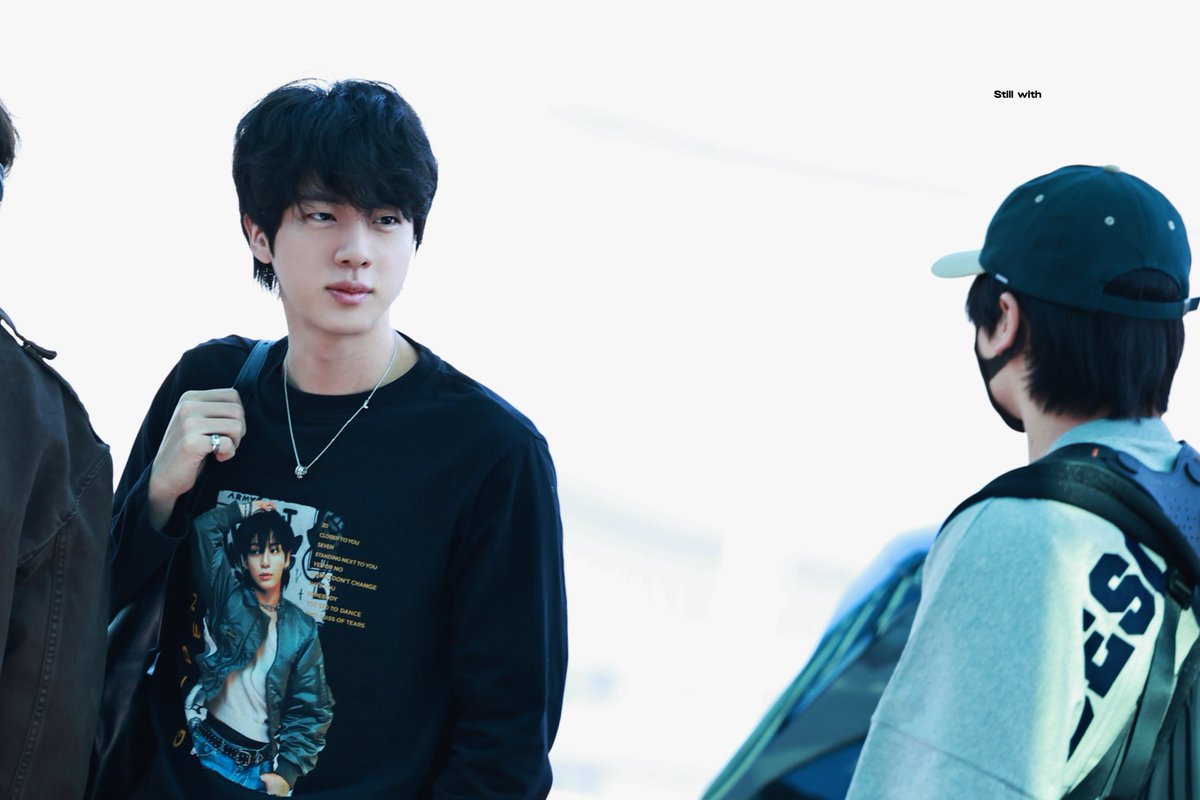 Stillwith_kJin's tweet photo. 260930  Pre

ICN✈️

#방탄소년단진 #김석진 #석진 #진 #BTSJIN #JIN #전정국 #JUNGKOOK https://t.co/vJ5UHhnOOn