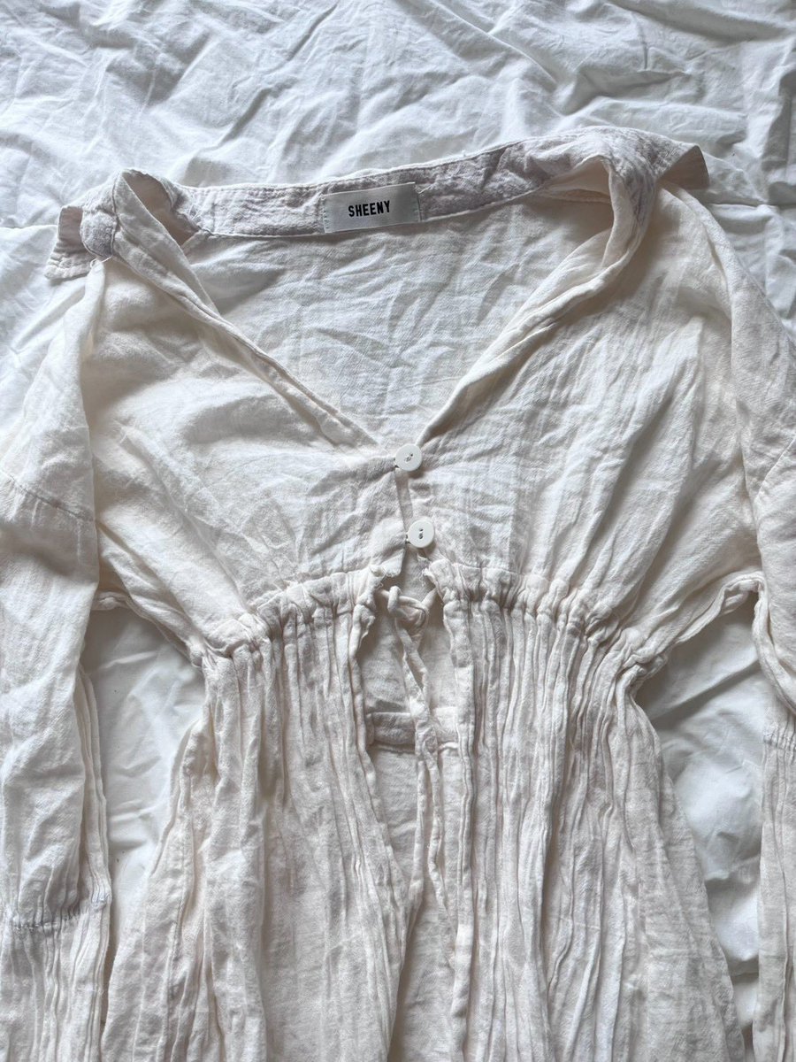 Lunar_studio_'s tweet photo. 💕 พร้อมส่ง 🎀

୨୧₊˚⊹ DETAILS ⊹˚₊୨୧

♡ Free size 40”
♡ Length : 28”-29”

♡ Price : 130.- 🎀🪽
🚚 : 40.-

☎️ สอบถามเพิ่มเติ�� สั่งซื้อ 𝗱𝗺 𝗼𝗿 𝗮𝗱𝗱 𝗟𝗶𝗻𝗲 @486gofwk  

#เสื้อผ้ามือสอง #เสื้อมือสอง #เสื้อผ้ามือสองราคาถูก #เสื้อผ้ามือสองสภาพดี #เสื้อผ้ามือสองออนไลน์ https://t.co/bZ9RXYXOOY