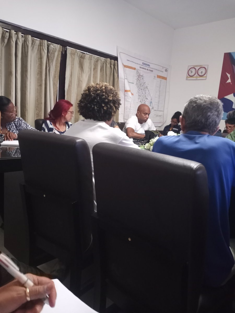 Calidad_Dpto's tweet photo. 📢 San Miguel del Padrón se activa contra las arbovirosis,como parte del sistema de trabajo del subgrupo de salud provincial participamos en el consejo de defensa municipal
La lucha contra el mosquito es tarea de todos. #LaHabanaEsSalud https://t.co/Uo80L77kVe