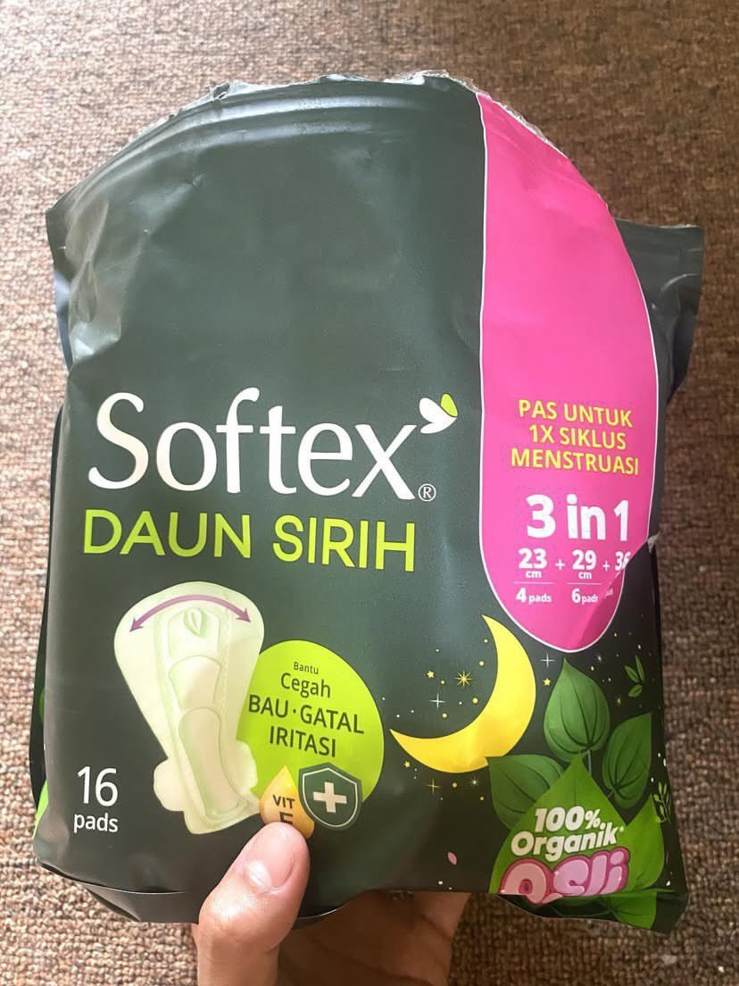 accresst's tweet photo. Jujur ya… ini salah satu discovery paling KEPAKE banget sih 😭

soalnya praktis parah‼️
Nggak perlu repot beli pembalut beda-beda ukuran lagi, karena udah lengkap dalam satu pack 😋 https://t.co/fRCVZ6x1J1
