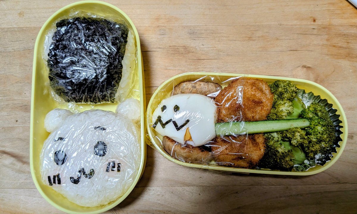 nenebanene38's tweet photo. うちのこ、もう成人してるんだけど、たまにこういうの作りたくなっちゃう
お弁当箱の蓋をぎゅっと閉めたら、びよよんのゆで卵が割れてしまった。
あと、ちいかわの口の下のところをつけ忘れた。
子供が嫌がらなかったら、今度リベンジしよ🎶
#ちいかわ っぼいキャラ弁 https://t.co/S87cb0ybIT