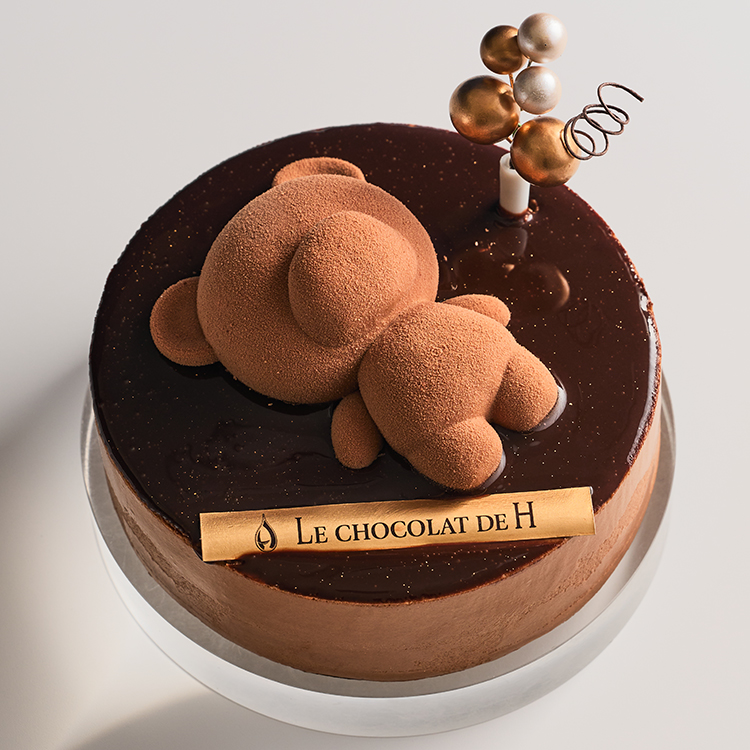 odakyu_s's tweet photo. ╲クリスマスケーキご予約スタート🎂／
有名パティスリーの華やかなケーキからお子さまにも喜ばれる可愛らしいケーキまで多彩にラインアップ✨数量限定の小田急オリジナルケーキも見逃せない👀ご予約はお早めに！※12/15(火)15:00まで

🛒小田急百貨店オンラインショッピング
https://t.co/AZJNj2VyR6 https://t.co/1WcWBO8hWa