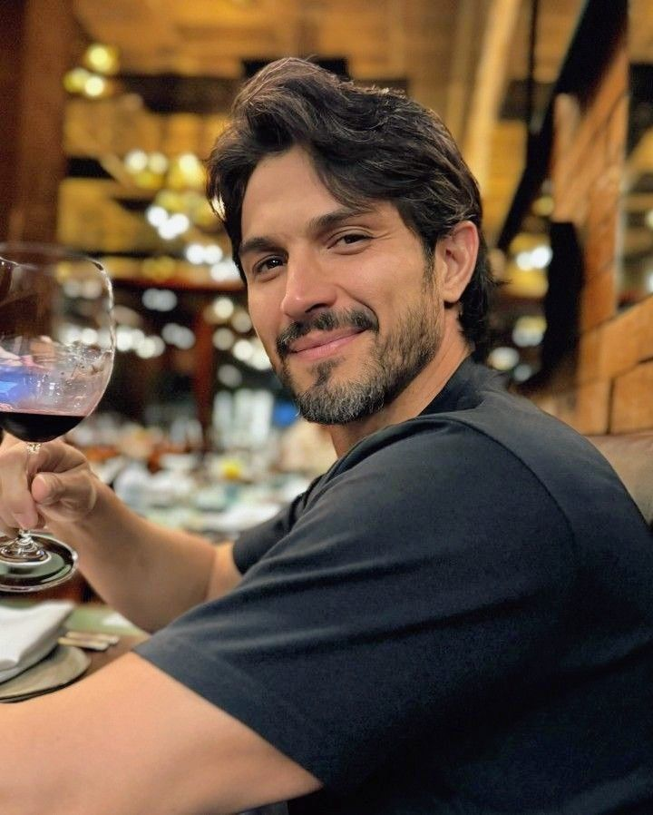 RomuloAcervo's tweet photo. Se gostou do conteúdo, já aproveita pra seguir o Acervo! 💙 https://t.co/A2MPQsMTWx