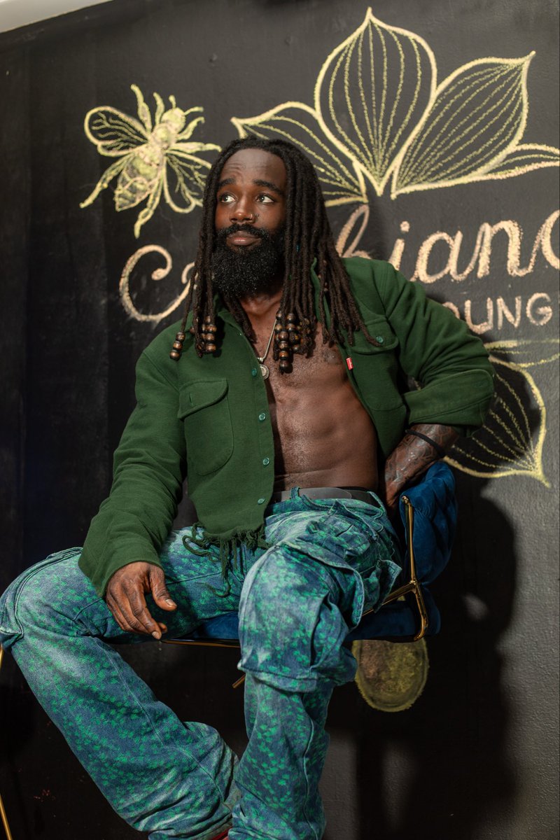 joeboxer62's tweet photo. Currently accepting applications for a sugar momma. 😌

Requirements:
Good energy, grown-woman confidence, a sense of humor, and a soft spot for handsome artists with expensive taste.

Serious inquiries only. 😂✨ https://t.co/6NbjVCFYFW