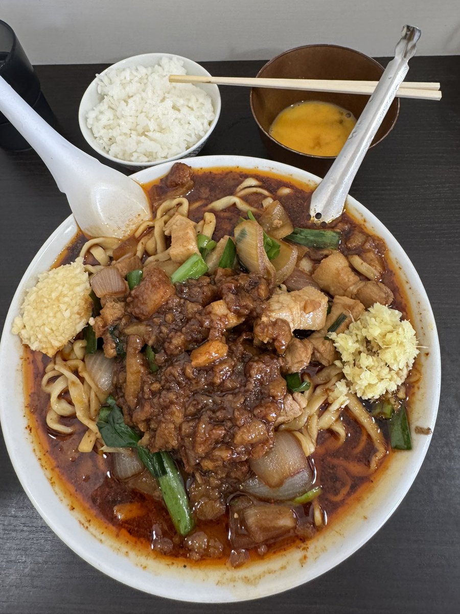 toki_sc2's tweet photo. 今月1回も呟かないで終わるところだった
近所のラーメン屋が閉まる前にめっちゃ行った写真でも上げとくか https://t.co/rKveHK4NDU
