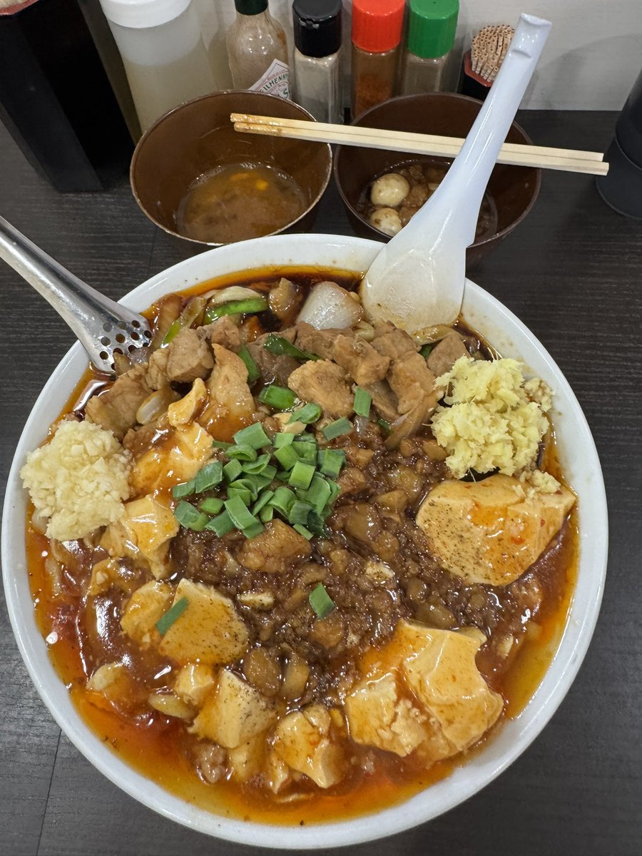 toki_sc2's tweet photo. 今月1回も呟かないで終わるところだった
近所のラーメン屋が閉まる前にめっちゃ行った写真でも上げとくか https://t.co/rKveHK4NDU