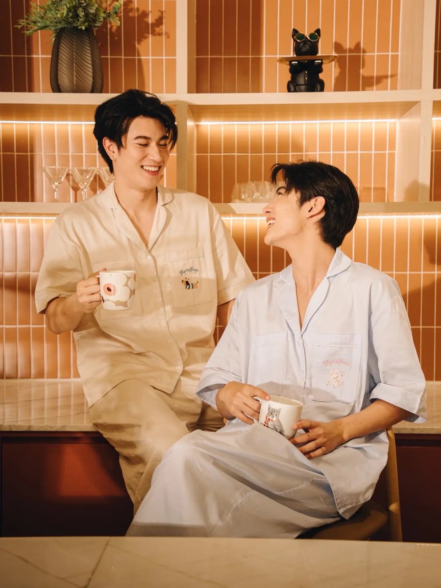 INN__OFFICIAL's tweet photo. @innjakkrasin @Ongsacelcius1 (🔔) IG Post : sliptosleep update || 29.09.2026《3/3》
🔗 https://t.co/3MoZV4tD3e
💭 Your @innjakkrasin & @Ongsacelcius1 matching-PJs moment. 💕🐶🌙🐇
#Sliptosleep
#TheOriginalBralessPJs
#innjkrsn #Sliptodachshundandrabbit https://t.co/lTrIcP4u4C