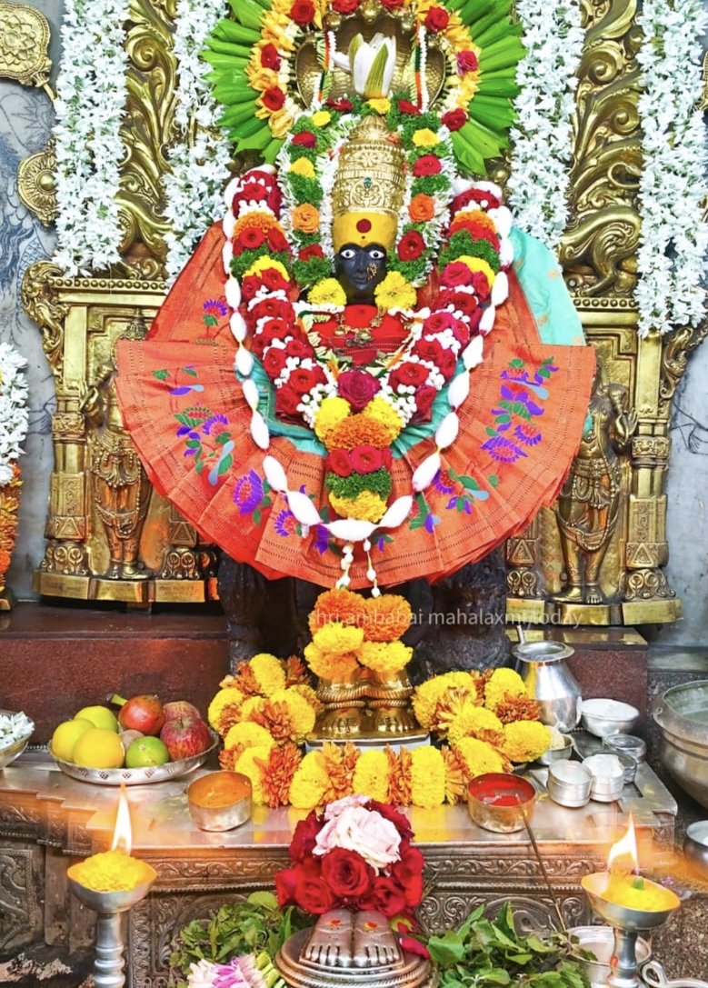 DEEP690's tweet photo. Todays SUPRABHAT POOJA of KARVIR NIVASINI SHREE AMBABAI (MAHALAXMI)..
आज भाद्रपद कृष्ण चतुर्थी शालिवाहन शके १९४८ पराभवनाम संवत्सर बुधवार ३० सप्टेंबर २०२६ करवीर निवासिनी श्री अंबाबाई (महालक्ष्मी) देवीची सुप्रभात काकडारती पुजा..
for more details visit us @ https://t.co/AdxcGZE2tD.. https://t.co/C2myAsj8YR