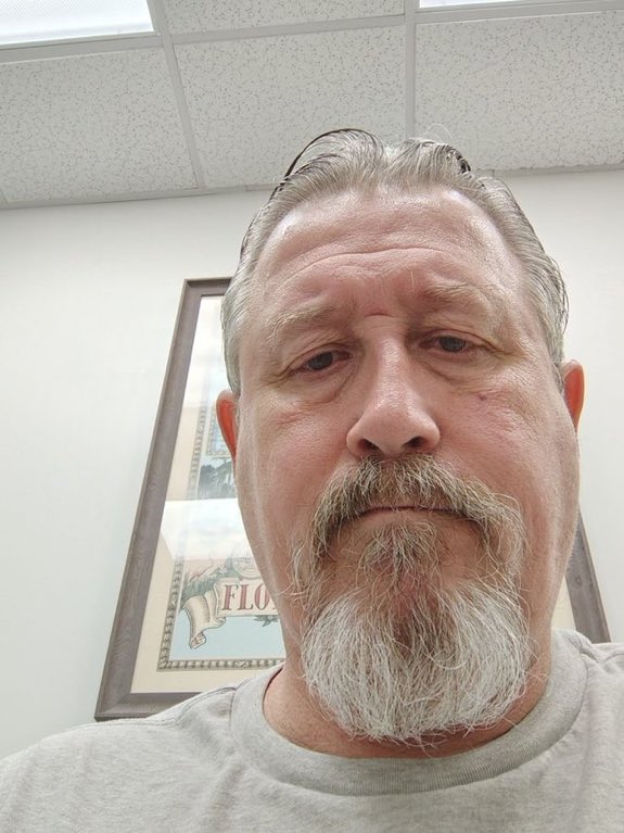 Shdhdhd91463191's tweet photo. Hello https://t.co/PYg4pTVCZr