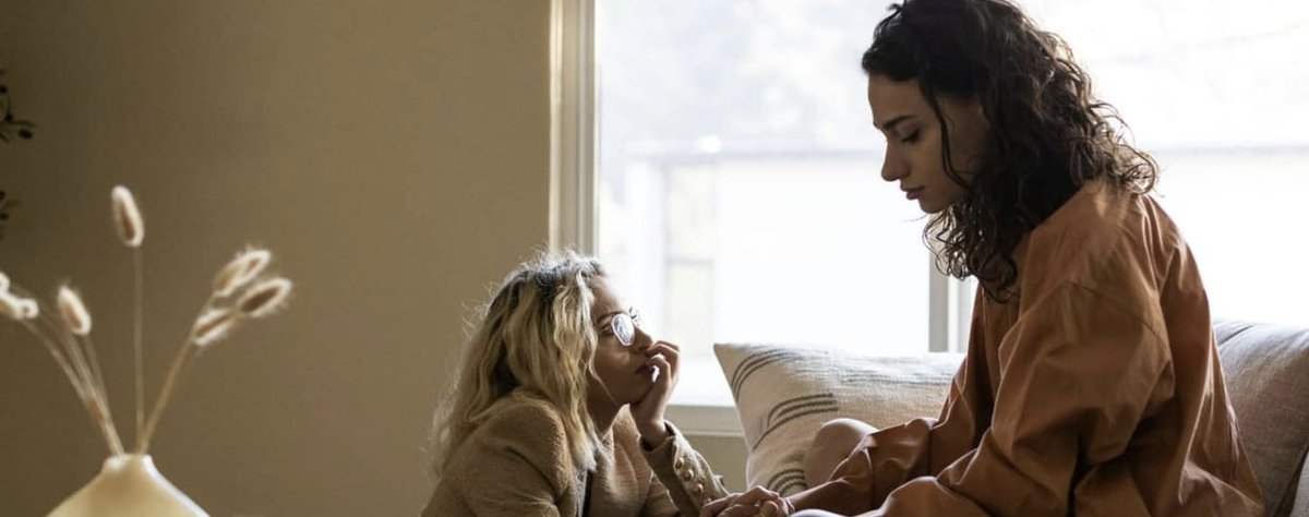 LTCareNav's tweet photo. Family caregiving takes a toll on a family in so many ways- financially, physically, emotionally.  Find out ways to help support yourself during the caregiving journey: https://t.co/64ROpDW8e8 https://t.co/Dvlob1eVMA