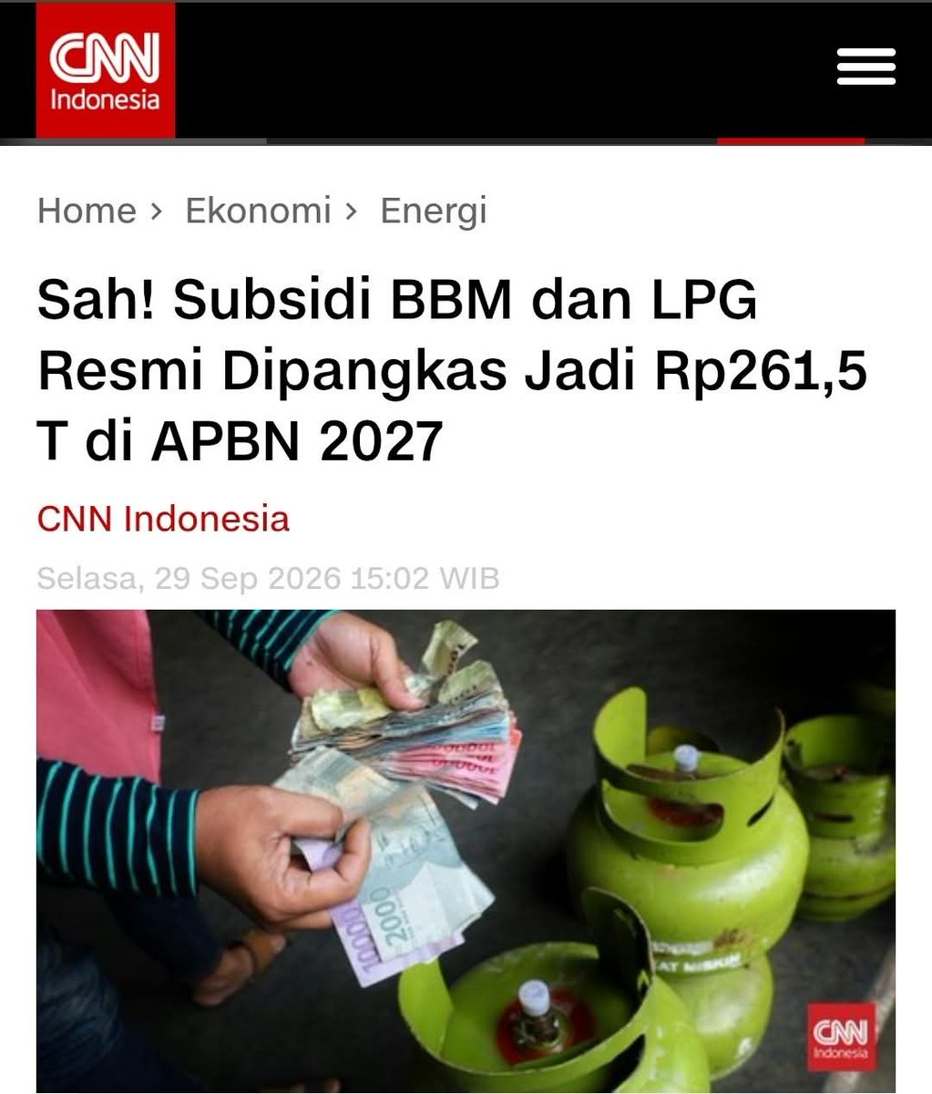 KapudS640's tweet photo. Hahahahaha 😭

“Gimana, kita menang lagi guys!”
“Mereka nggak tahu, itu bagian dari strategi.”
“Kalau udah benci dari sananya mah susah.”
“Enak banget jadi anak jenderal.”
“Barisan sakit hati 😹”
“Anak abah, golongan 16%.”
Mamam tuh strategi! 🤣🫵🏻 https://t.co/1Z6gcV8Wtf