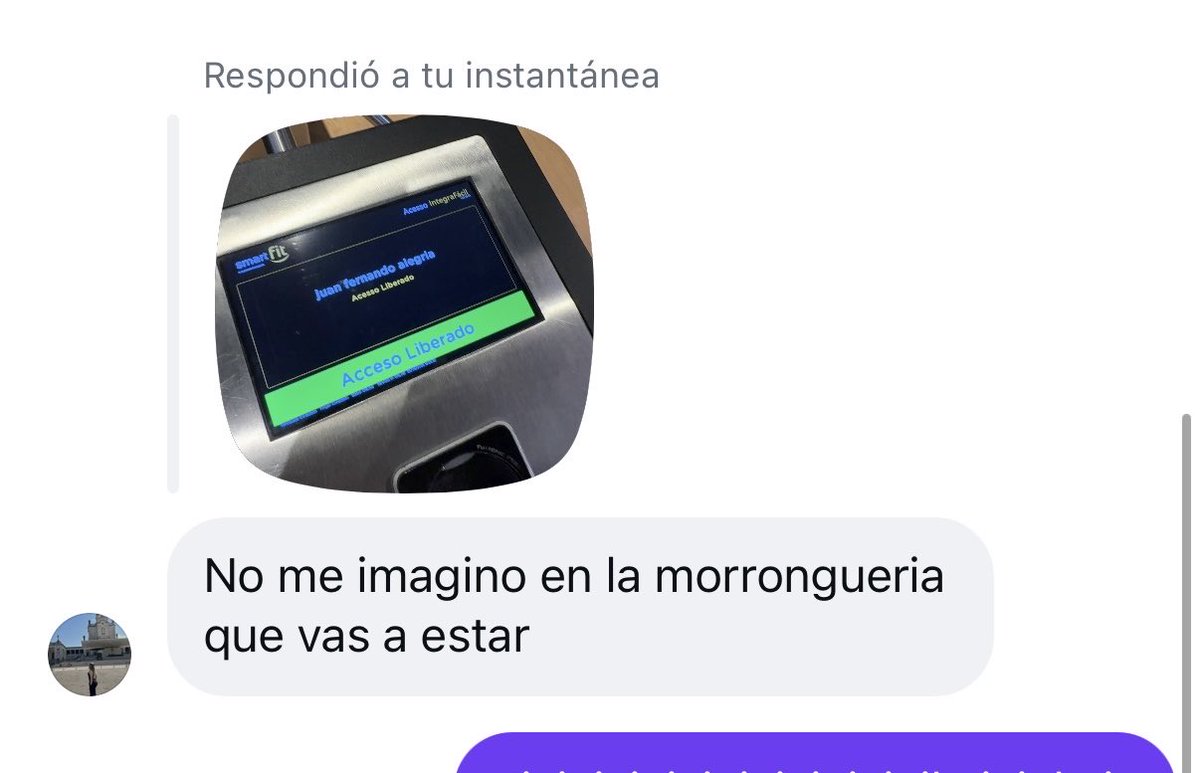 JMonc11's tweet photo. Entonces malo meterse al gym porque ya uno es un morrongo de primera assssh 😒 qjajajajajajajaka https://t.co/Z0tO1t0I2Z
