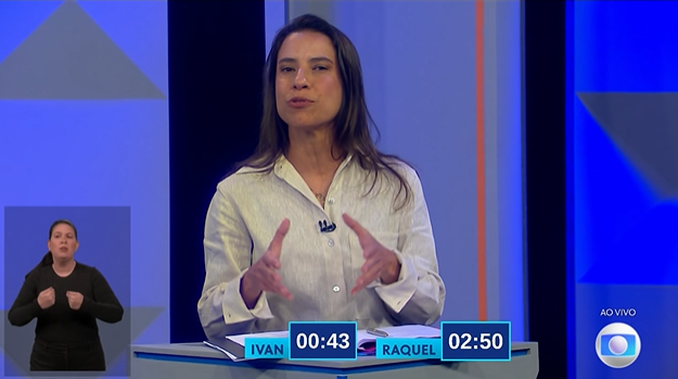 pedrovflima's tweet photo. Raquel Lyra: "boa noite, Ivan e demais candidatos".

#Debatenaglobo #eleições https://t.co/s0i58Wgxq7