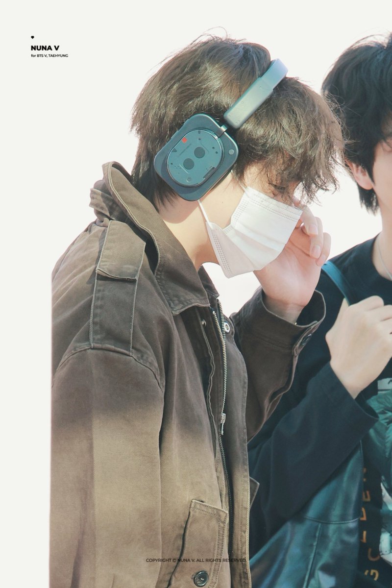_nuna_V's tweet photo. 260930 #태형 #뷔 #TAEHYUNG #V https://t.co/KZTlBmAtEo
