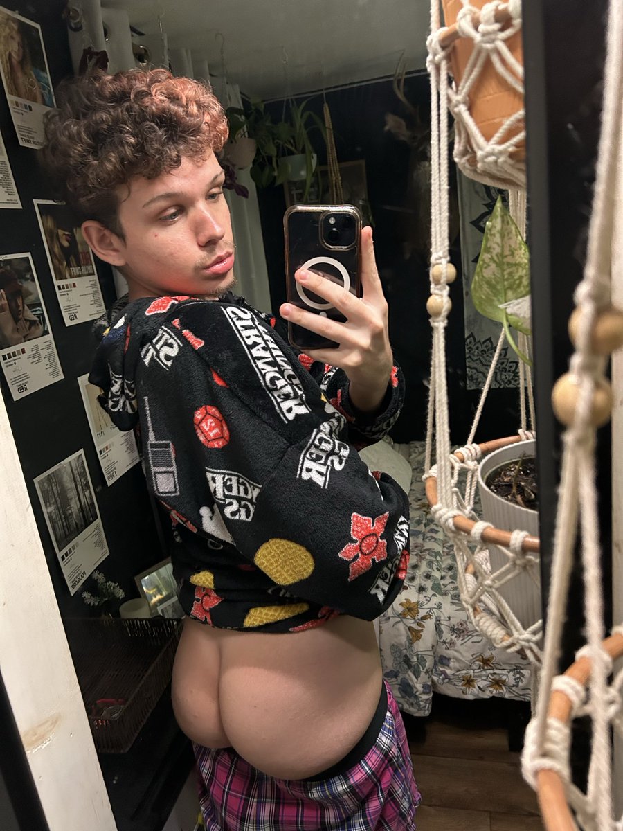 austinmcqueennn's tweet photo. 😜 https://t.co/LXuzBSeAmy