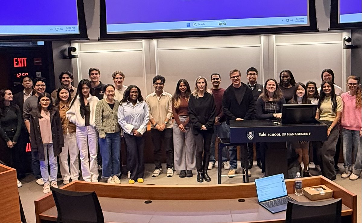 YaleCCI's tweet photo. Thank you to Meagen Eisenberg (’04), CMO of @Samsara, for joining us at @YaleSOM for our Colloquium on Marketing Leadership!

Her advice to future leaders: keep learning, get hands-on with the technology, and never lose sight of the creativity that breaks through the noise. https://t.co/O35aY7DE7C