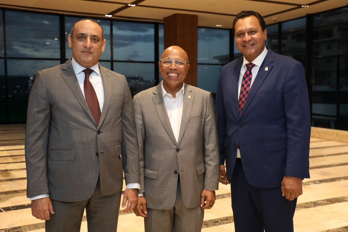 Pachecoalfredoo's tweet photo. Agradezco al embajador del Reino de Marruecos 🇲🇦 en RD, Hichame Dahane (@Embmarruecos), a @fucimdres y la Asociación Dominicana de Amistad con el Reino de Marruecos (ADAMAR) por  la invitación a la celebración del Día Internacional del Turismo.

#AlfredoPacheco https://t.co/DuwG5QSDFl