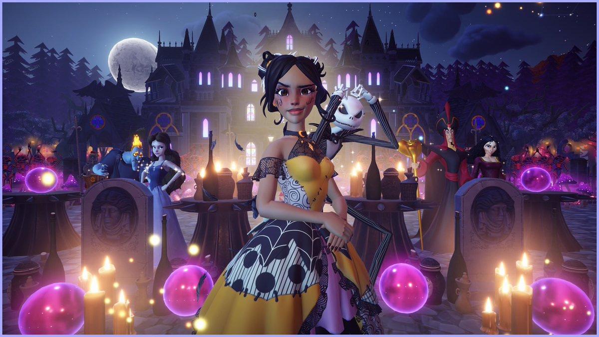 EssencesValley's tweet photo. My Dreamsnap submission for Midnight Majesty ✨🔮

The moon from the premium shop was definitely worth the moonstones ✨ @DisneyDLV 

#disneydreamlightvalley #dreamlightvalley #dreamsnaps #ddlv #ddvcommunity https://t.co/AcZXo1cIq3