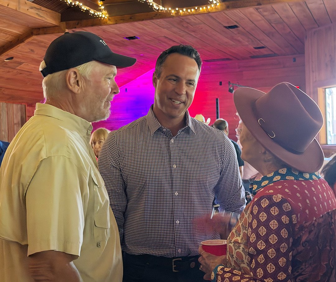 teixeiramark25's tweet photo. Great day in Bandera and Kerrville!

Bandera County turned out for our Get Out the Vote event with State Rep. Wes Virdell. A strong group of supporters ready to get their friends and family to the polls when Early Voting starts Oct. 19. It’s always good to be with the Patriots in Bandera. Thank you to Longhorn Way Back Texas and owner Garrett Sullivan for your hospitality.

I also had the opportunity to meet with several veterans groups and organizations serving our Hill Country veterans. We discussed the issues facing the Kerrville cemetery and its expansion, the importance of veteran services in each county, and other needs of the growing veteran population in the Hill Country.

Thank you to everyone who took the time to visit and share your concerns.