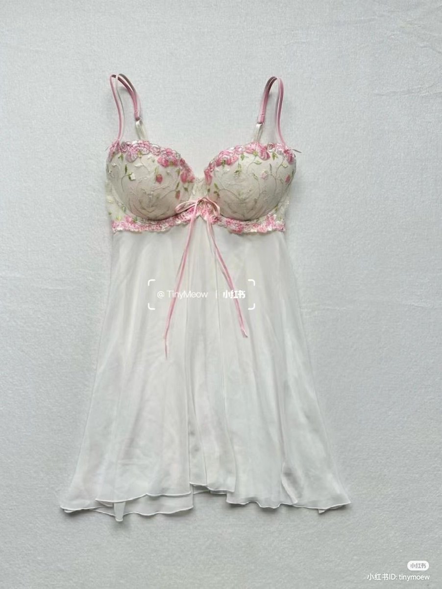 angelsparklesx's tweet photo. i can’t wait to wear pretty shit for my future man https://t.co/xS7IyRZd0U