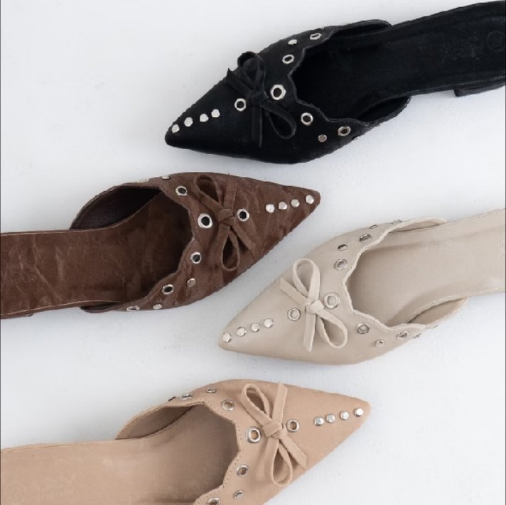 jsongseongs's tweet photo. suka-suka banget sama looks-nya 😍

📎 denim flatshoes | https://t.co/9dQEznCbB2
📎 casual flatshoes | https://t.co/7GLNBR18aS
📎 mules heels | https://t.co/h5IBmO1tUr
📎 sandal | https://t.co/GD18F9pWlX https://t.co/P0MeNNsN98