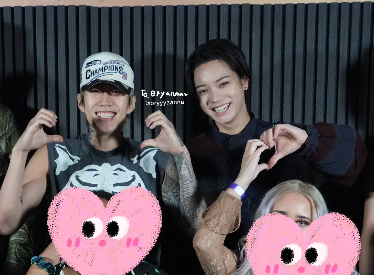 bryyyaanna's tweet photo. Look how big Jay park and ohyul are smiling in my picture 😭 https://t.co/ZklKQiift4
