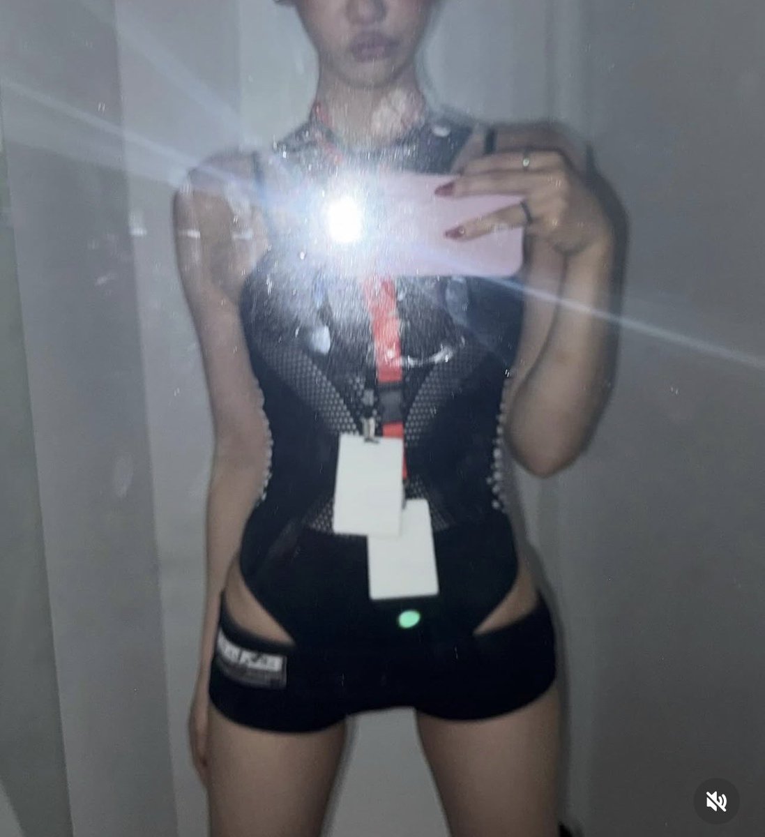 midnightsun707's tweet photo. ningning thinspo (a thread🪡)
#thinspo #edrtwt https://t.co/Ay9EfvSTZy