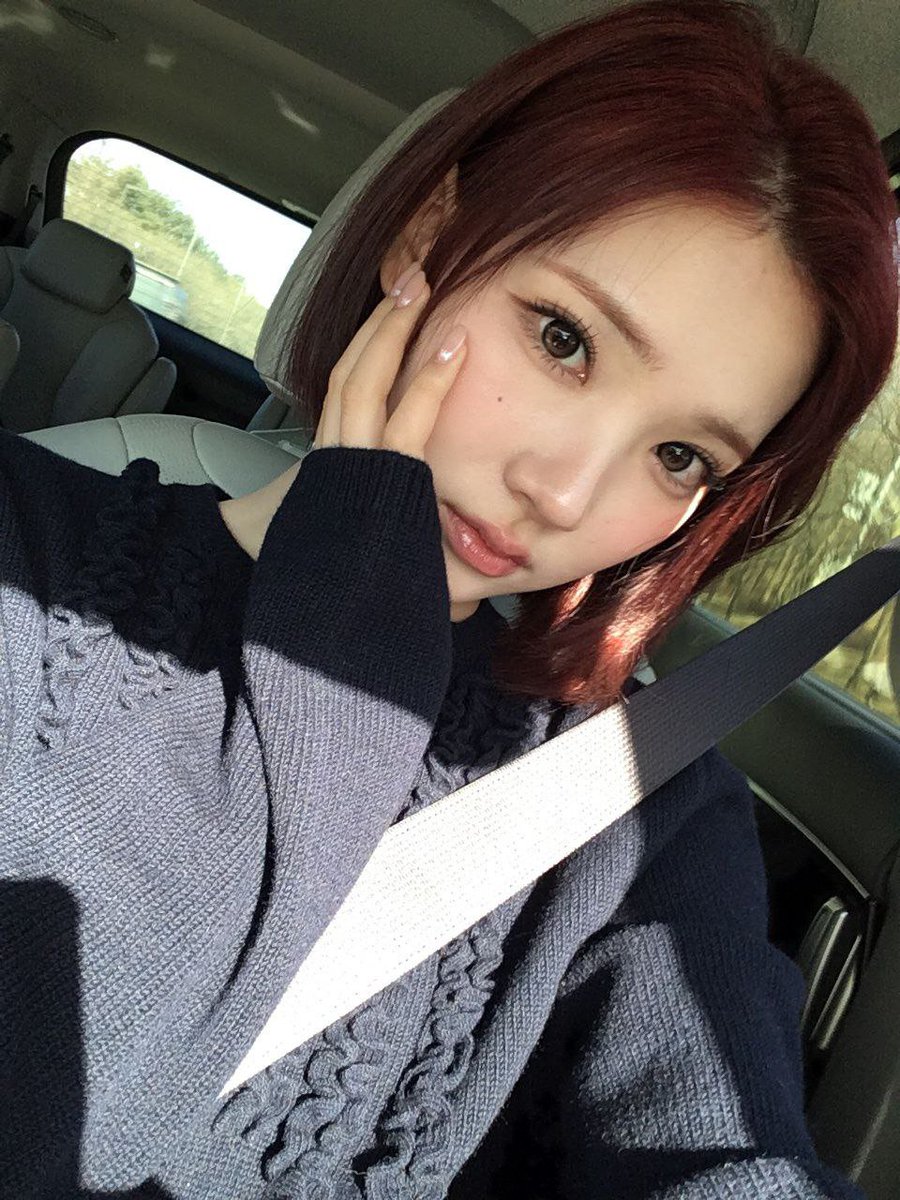 Jiwooor's tweet photo. Heading to work. I drive my car almost daily, so maybe next time I can try driving you a little crazy instead. Jokes aside.. unless? https://t.co/PAaZab96Qr