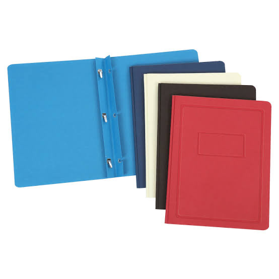yellowdashez's tweet photo. @bootlegshakira @wongkarwasian Its a folder with metal prongs to hold hole punched paper https://t.co/AHkXYi3YG0
