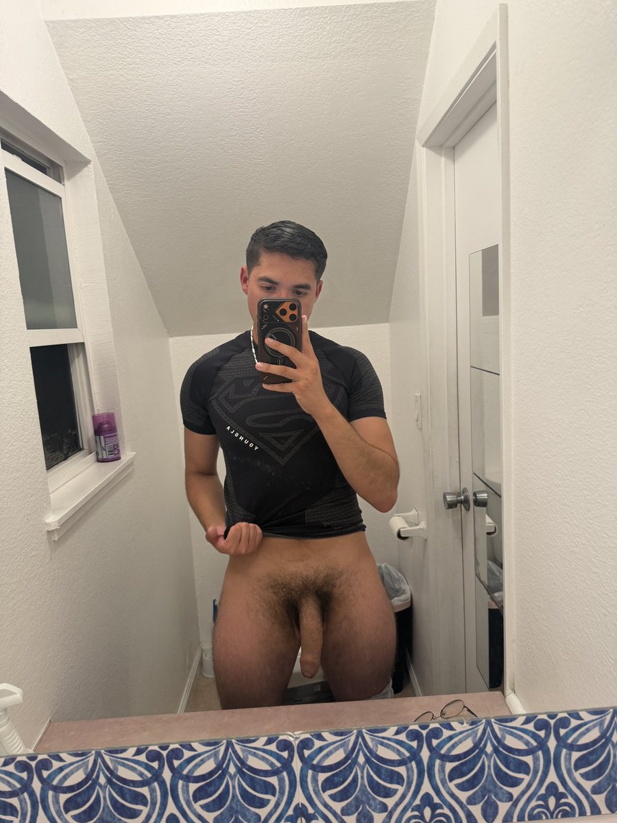 American1Papi's tweet photo. Last night here 😈🫣 https://t.co/Ce4MJsM2yg