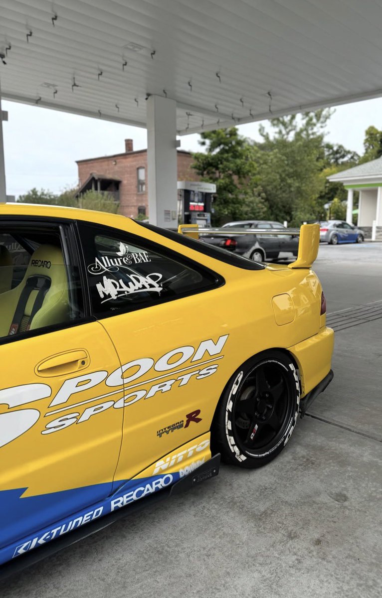 kingsofjdm's tweet photo. S P O O N 💙💛 https://t.co/h3MDOEAMad