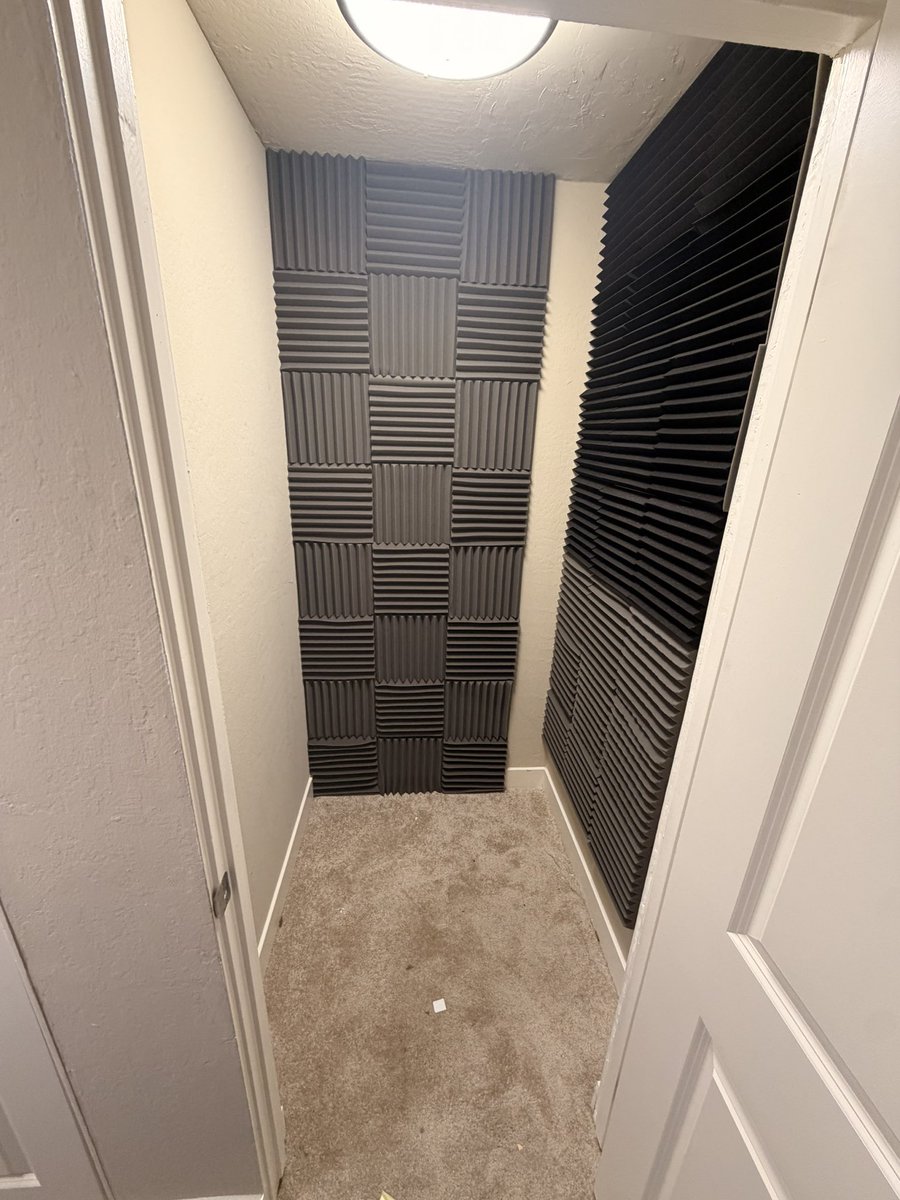 OfficialRobFury's tweet photo. Retrofitting my closet into my #vocalbooth It’s coming slowly but surely. 2027 is going to be the beginning of great things.

#voiceactor #voiceacting #diy #passion #creative #creativity #fyp #acting #actor #newyorker https://t.co/Q1UsPJWAeH