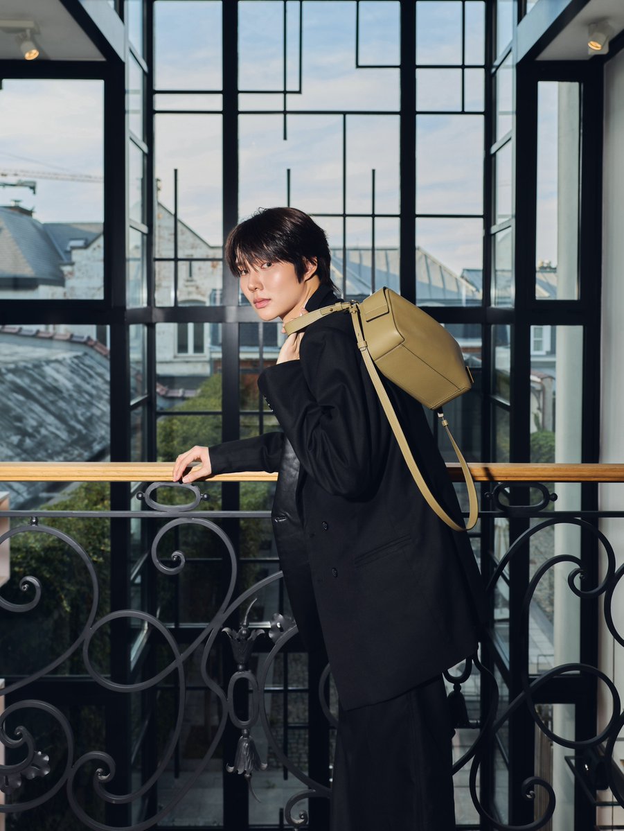MYLOVELY_YELLOW's tweet photo. ชอบลุคของน้ำปิงมาก นิ่งมาก Quiet Luxury จริง ๆ สง่างามในแบบของน้ำปิงอ่ะ

A DELVAUX MOMENT WITH NAMPING
#NampingxDelvaux
#Delvaux
#nampingster https://t.co/7HLr7MuuTi