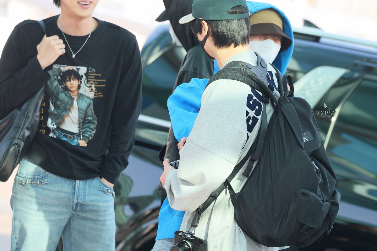 YYPIG97's tweet photo. 20260930 ICN

ㅋㅋㅋㅋㅋㅋㅋ
 #정국 #JUNGKOOK 
#BTS @BTS_twt 
#방탄소년단 https://t.co/Syv9XtaymJ
