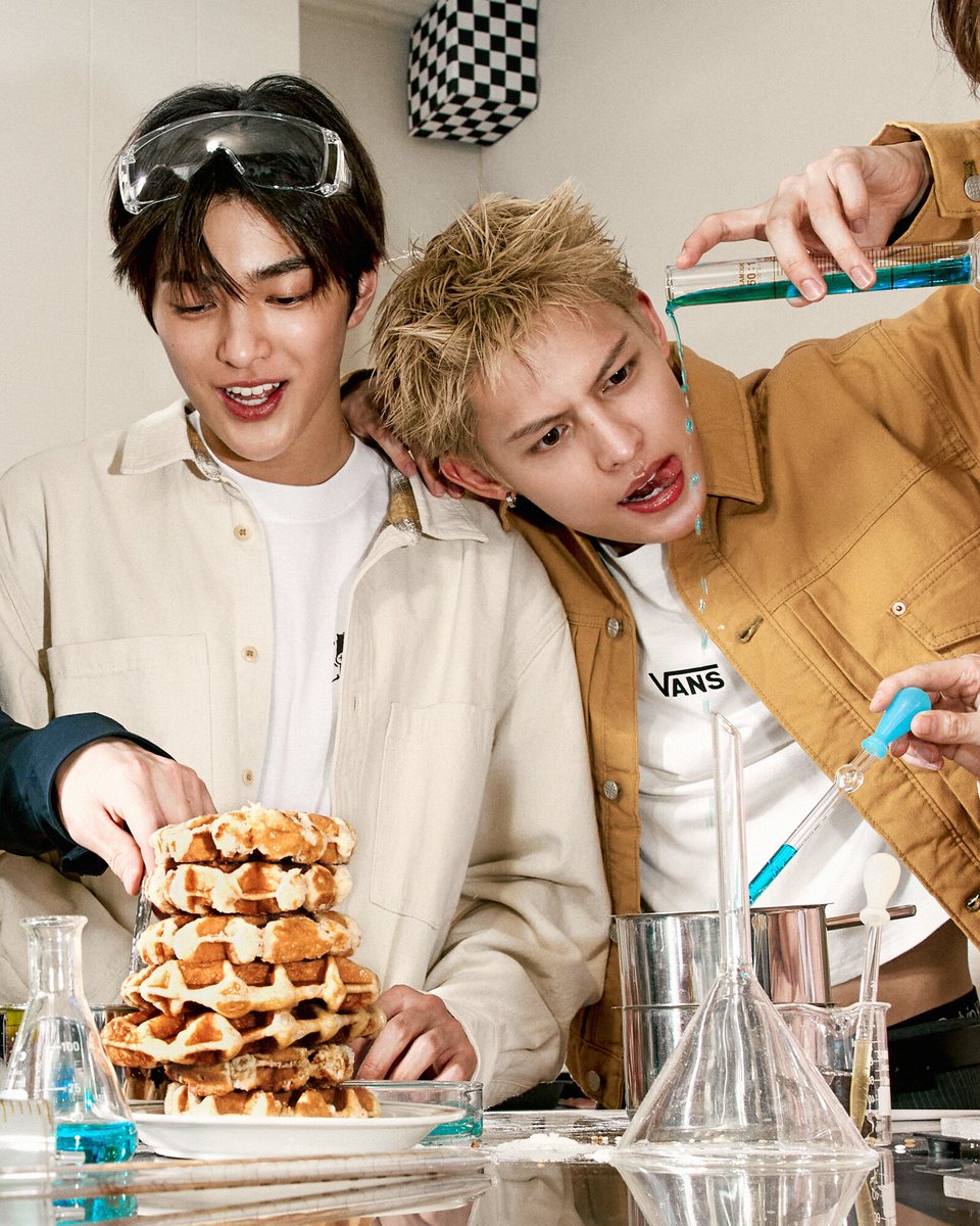 about_cortis's tweet photo. KEONHO &amp; JAMES for VANS 

#CORTIS #코르티스 https://t.co/jno7Ia5LNq