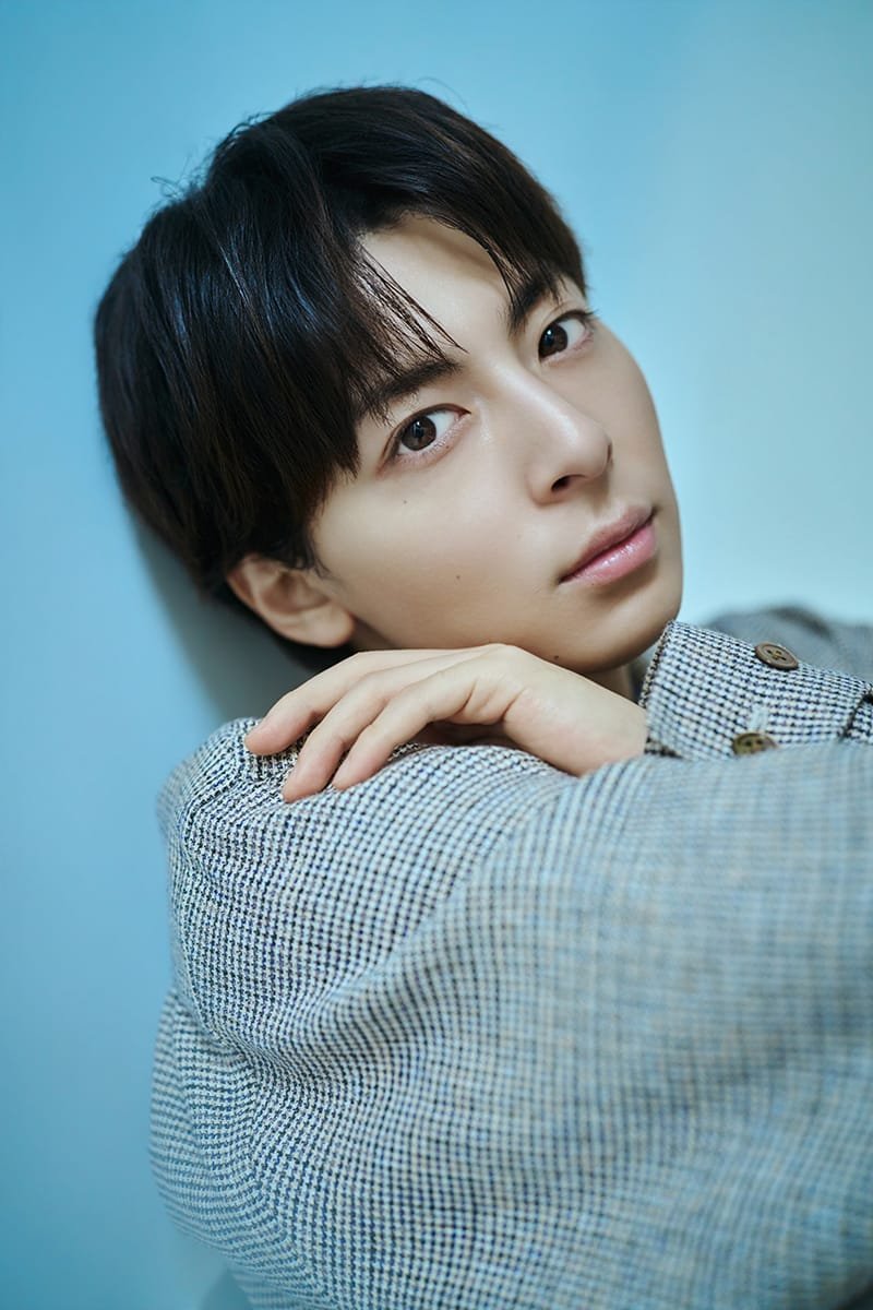 boys__pia's tweet photo. ＼#高杉真宙 さんインタビュー🎙／

高杉さんが後悔なく生きるためにやっていること
「行動だけでなく、言葉にすること」
🔗https://t.co/t02b4Li7mn

サイン入りポラ🎁も！
@MahiroTakasugi_ @mamaseka_movie #ママせか https://t.co/AfkgzZss9G