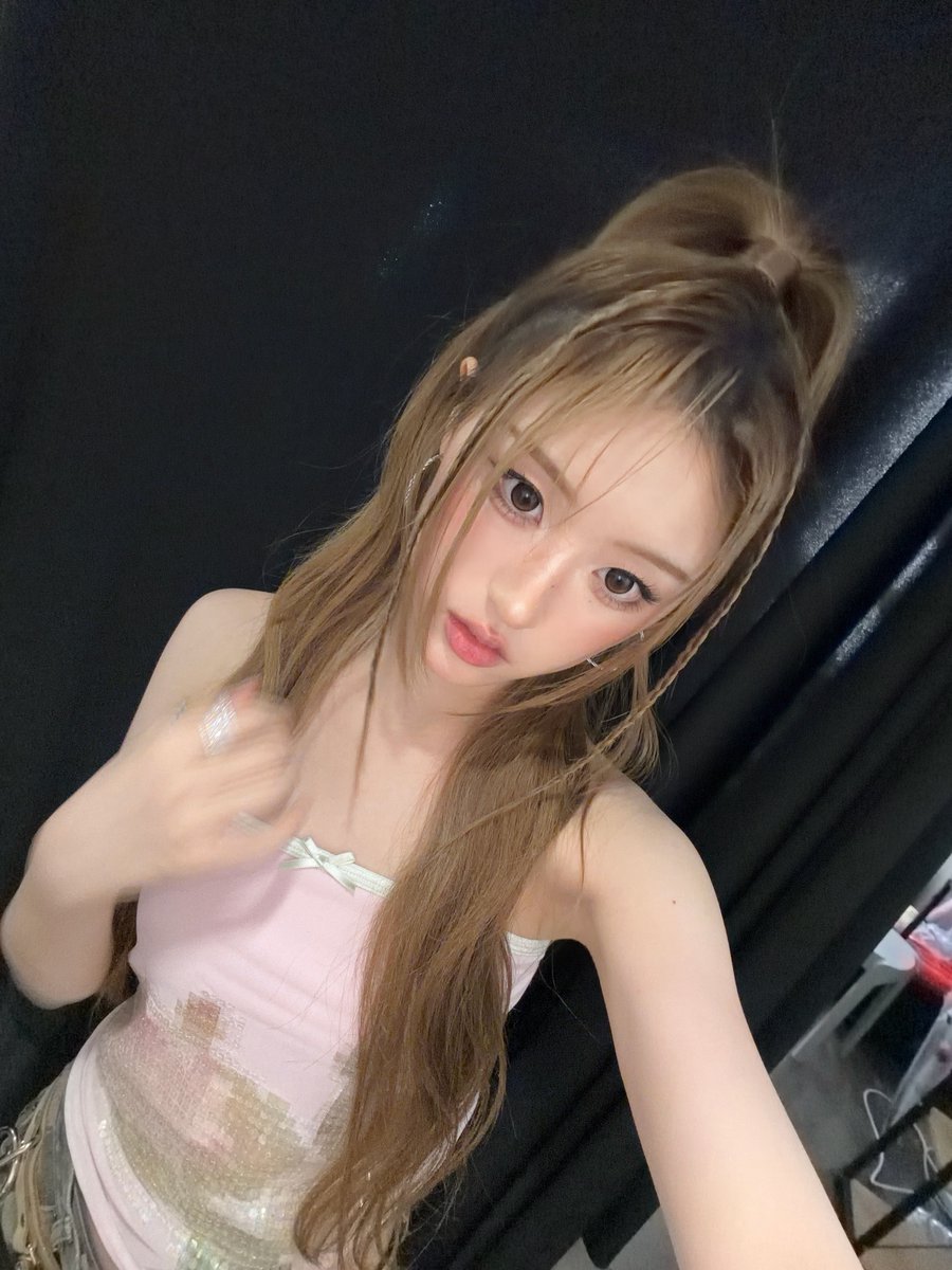 heartofume's tweet photo. 헤어 SESsbn 핑클sbn 같애 https://t.co/dzUwDAF2bt