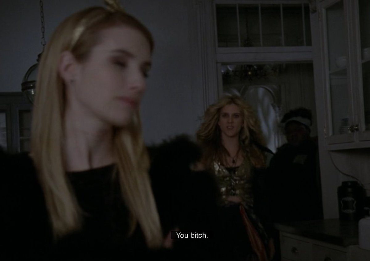 natanel_spring's tweet photo. Estoy volviendo a ver #AHS Coven y no me acordaba de lo satisfactorio que fue cuando Misty Day le parte su madre a Madison.
#AHScoven https://t.co/dXN9YEHr9u
