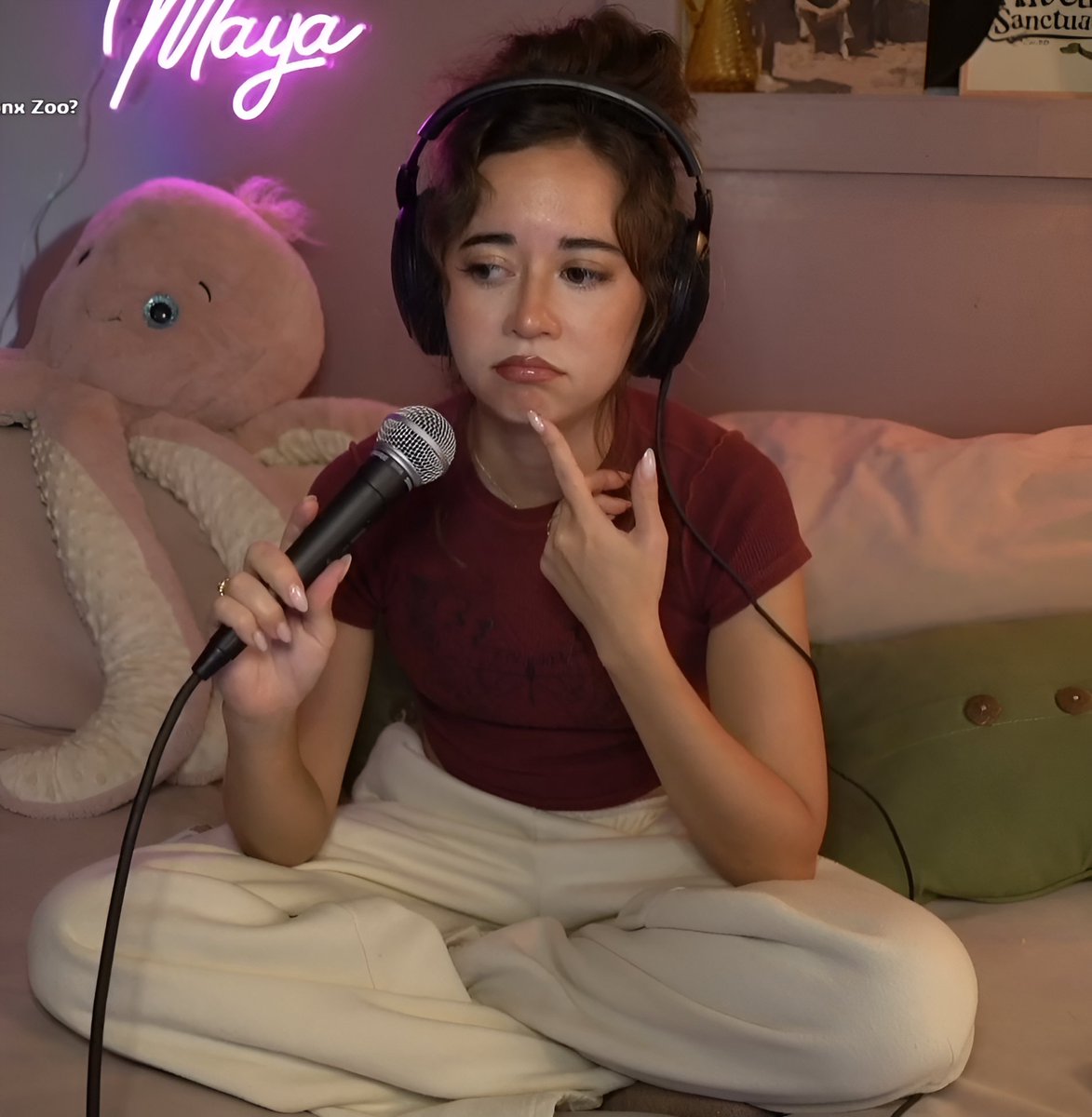 TwitchSlopp's tweet photo. Late night Maya streams > https://t.co/g96MsvAW39