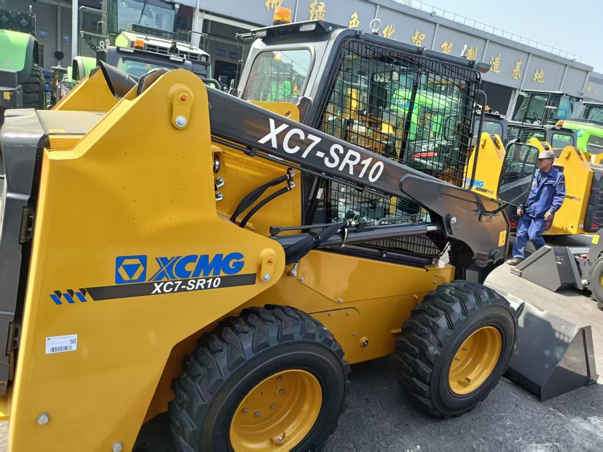 NancyYinxk's tweet photo. XC7-760K Skid Steer – IN STOCK, Special Price! 🚜
Brand new. Ready to ship.
Compact, powerful, built for tight jobsites.
DM for price &amp; specs.

#xcmg #loader #wheelloader https://t.co/swyZ2xoSXZ