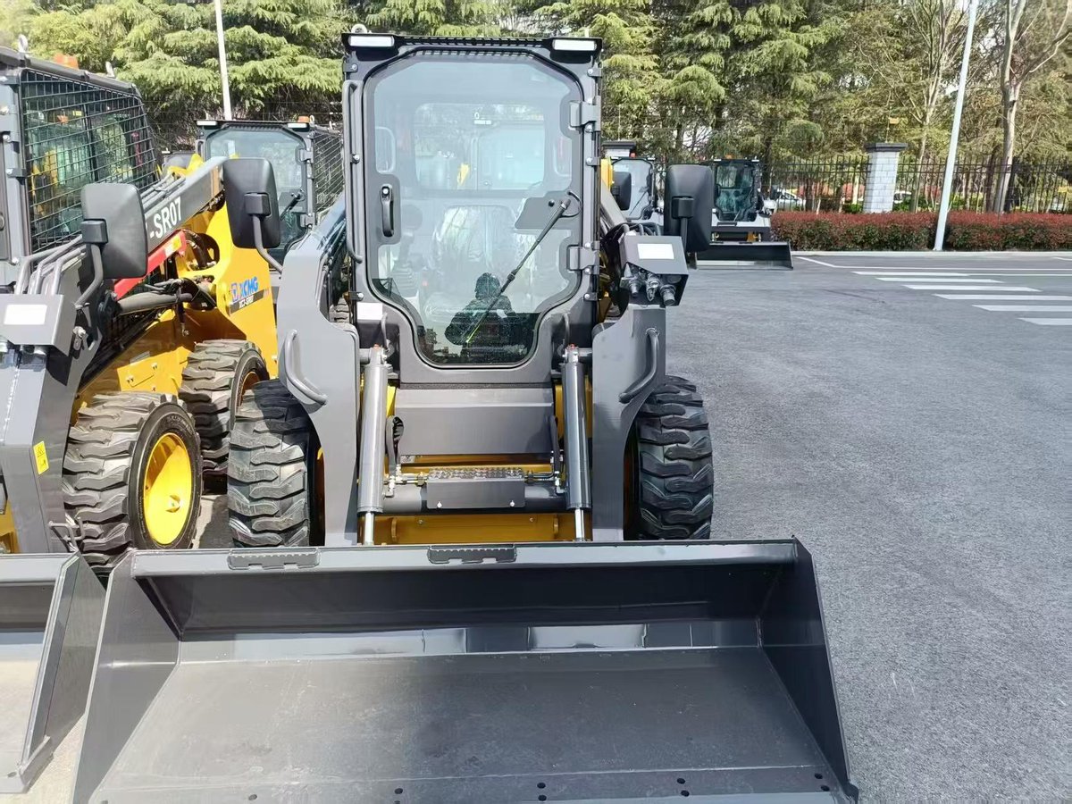 NancyYinxk's tweet photo. XC7-760K Skid Steer – IN STOCK, Special Price! 🚜
Brand new. Ready to ship.
Compact, powerful, built for tight jobsites.
DM for price &amp; specs.

#xcmg #loader #wheelloader https://t.co/swyZ2xoSXZ