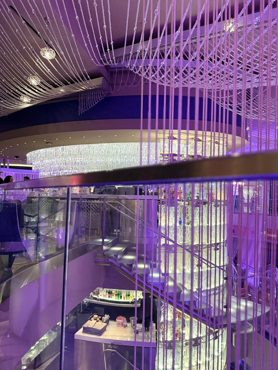 IAMSAPPHIRESTAR's tweet photo. A little darker. A little mysterious. Still making connections. 🖤✨
Networking at The Cosmopolitan, meeting new people, and staying open to what the right conversation can lead to. 💎🥂
#LasVegasNetworking #CreativeEntrepreneur #LasVegasLife https://t.co/pSfjwbsrQi