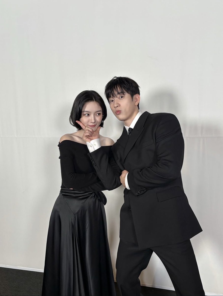 pepi_jy922's tweet photo. น่ารักเกินไปมาก 🫪

#Parkjinyoung #Kimyoujong
#100DaysOfDeception https://t.co/3awR9NxQTE